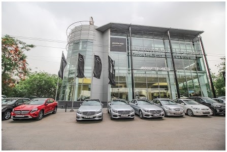 T & T Motors - Mercedes Benz Showroom (Mathura Road)