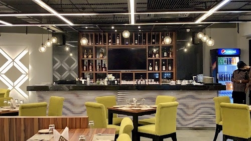 Quarters - Pauva Bar