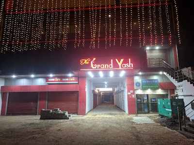 OYO 36009 The Grand Yash