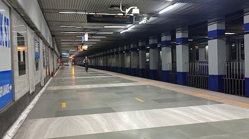 Park Street Metro Station