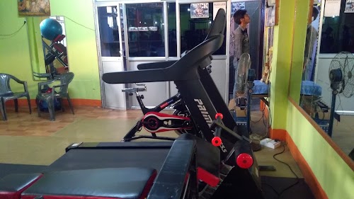 The Rock Gym,Ara