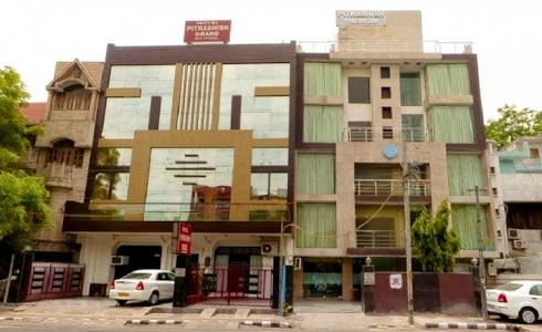 Hotel Pitrashish Grand