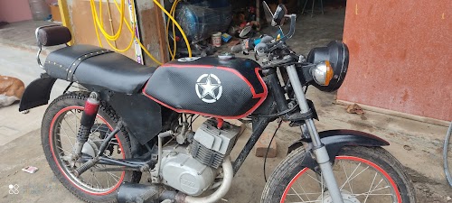 Subrata bike garage