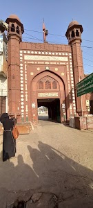 Shaheed E Saalis