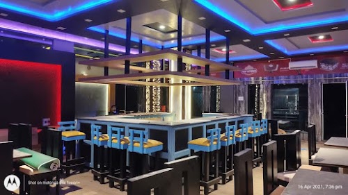 M.D. Lounge Restaurant and Hotel