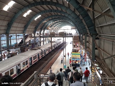 Goregaon Railway Station