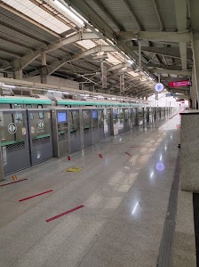 Noida Sec 142 Metro Station
