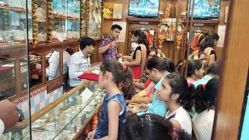 Laung Bazar(jewellery shop)