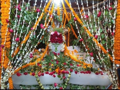 शिव मंदिर गनीपुर बेझा