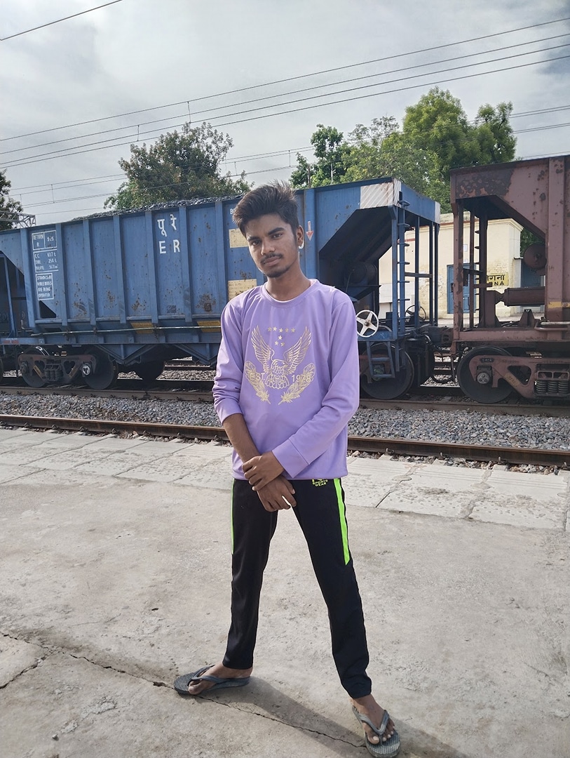 Jigna Railway Station