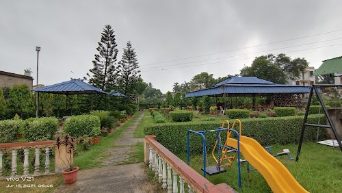 Motel Chhuti Restaurant and Lodging
