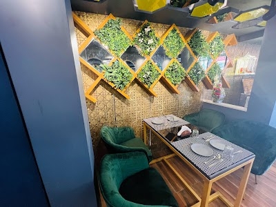 Punjabi Chaap Corner (A pure Vegetarian Multi-cuisine Restaurant)