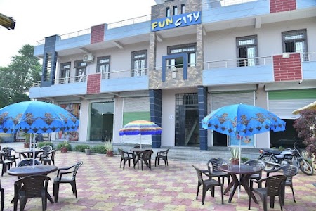 FUN CITY SWIMMING POOL AND RESORT