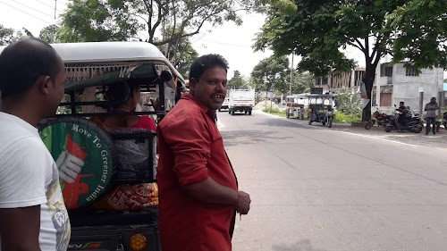 Ghora More Bus Stop