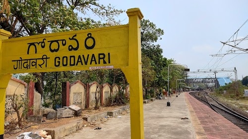 Godavari Rail Way Station