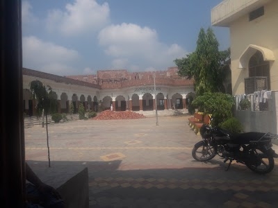 Bada Madarsa & Masjid Baksiyan