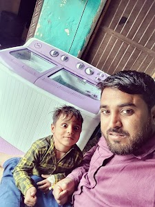 Sabir Kiryana Store