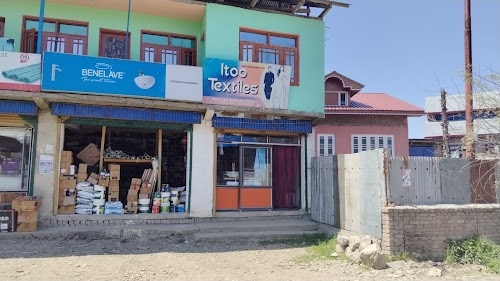 Itoo Textiles Ara Khoshipora