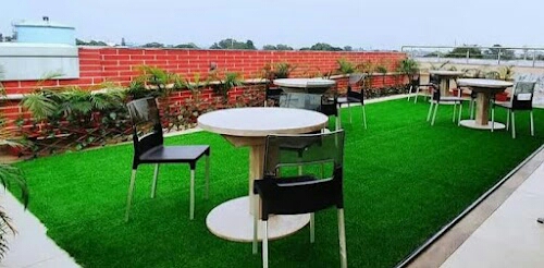 Level 7 Rooftop Restaurant