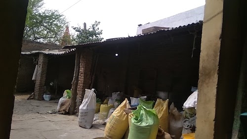 Kaluaa seth aata chakki