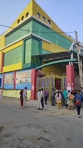 Little Hearts Public School