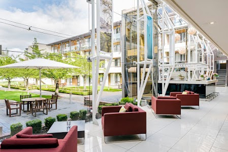 Novotel Queenstown Lakeside