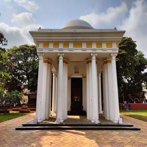 Azad Maidan