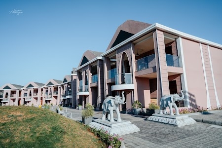 Hotel Pasricha - Banquets & Lawns