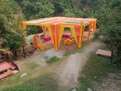 Haut Monde Hill Stream Resort