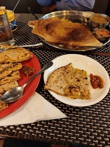 Family Restaurant Navyug Market Ghaziabad