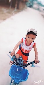 D r shafique