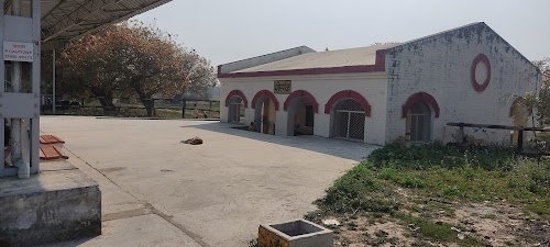 Sherganj halt