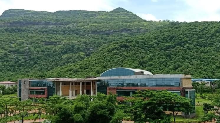 Universal Business School-(Global MBA / PGDM & BBA in India)