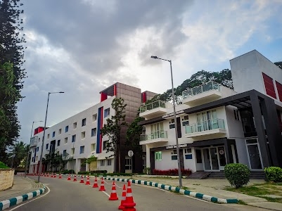 Lowry Adventist College