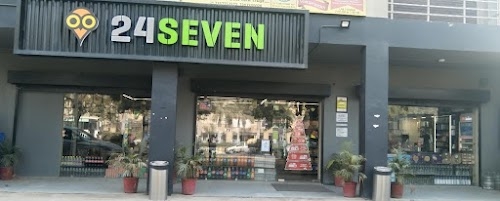 24SEVEN