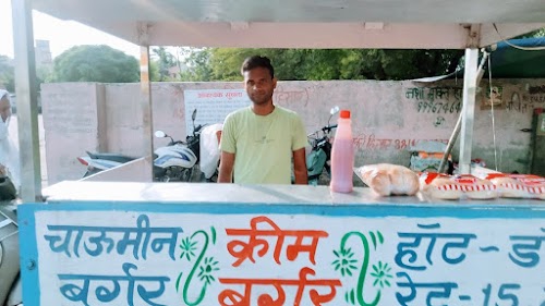 Chandigarh fast food