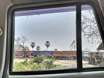 Jalalgarh railway station road