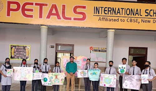 PETALS INTERNATIONAL SCHOOL