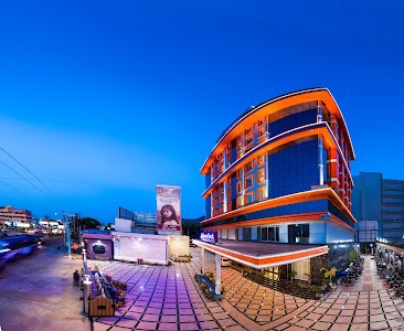 Hotel Benzz Park (4 star Luxury Hotel)