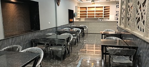 V2 Restaurant