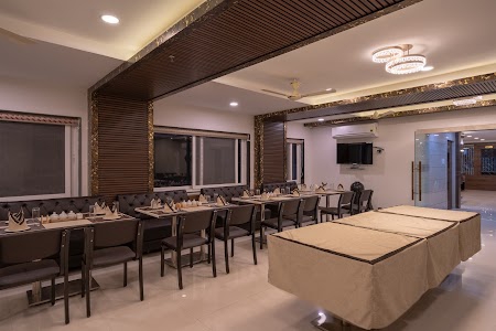 Jaipuria Pure Veg Restaurant