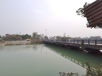 Canal More Bridge