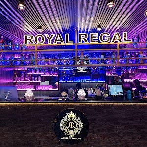 Royal Regal Cafe, Lounge & Restra