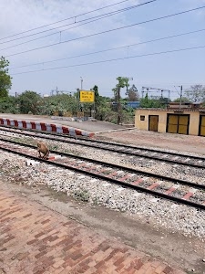 Bhatni Junction Platform 1