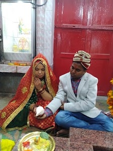 Kali Mondir (কালী মন্দিৰ)