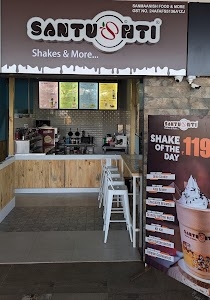 Gallops Food Plaza