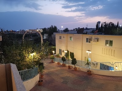 Lafontaine Durrat Al-Hada Suites