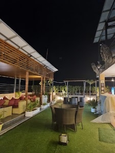 Lemonade Hotel