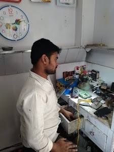 Jyoti Watch And Mobile Center
