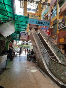 Nehru Vihar, Mukherjee Nagar